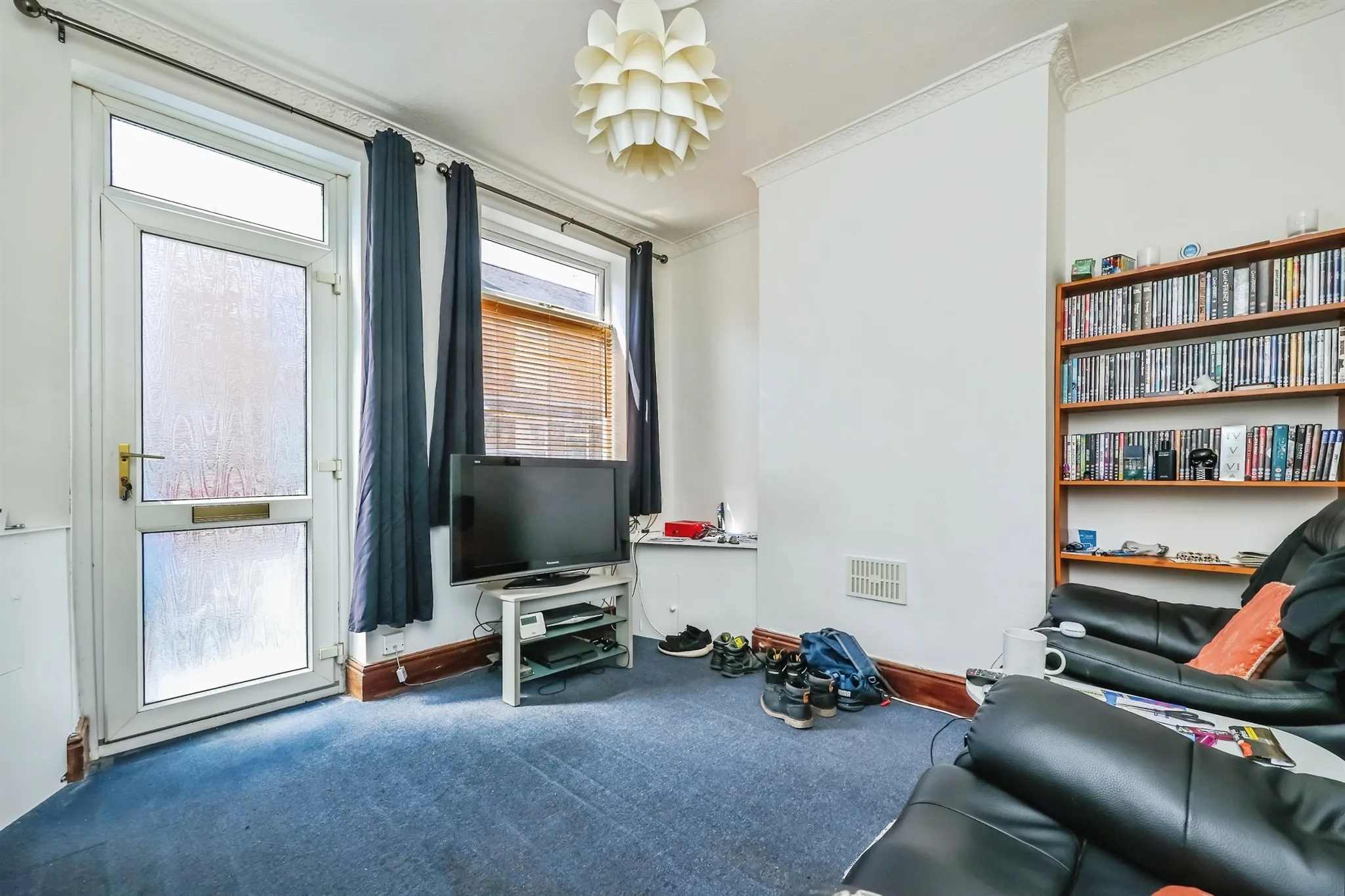 2 bed Terraced