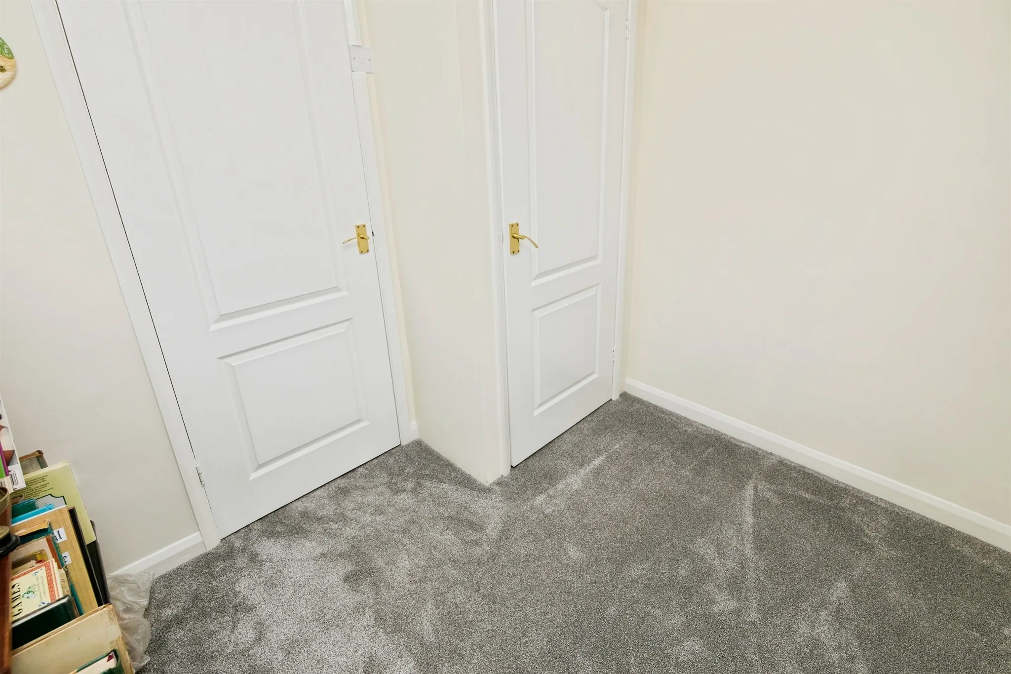 3 bed Link Detached House