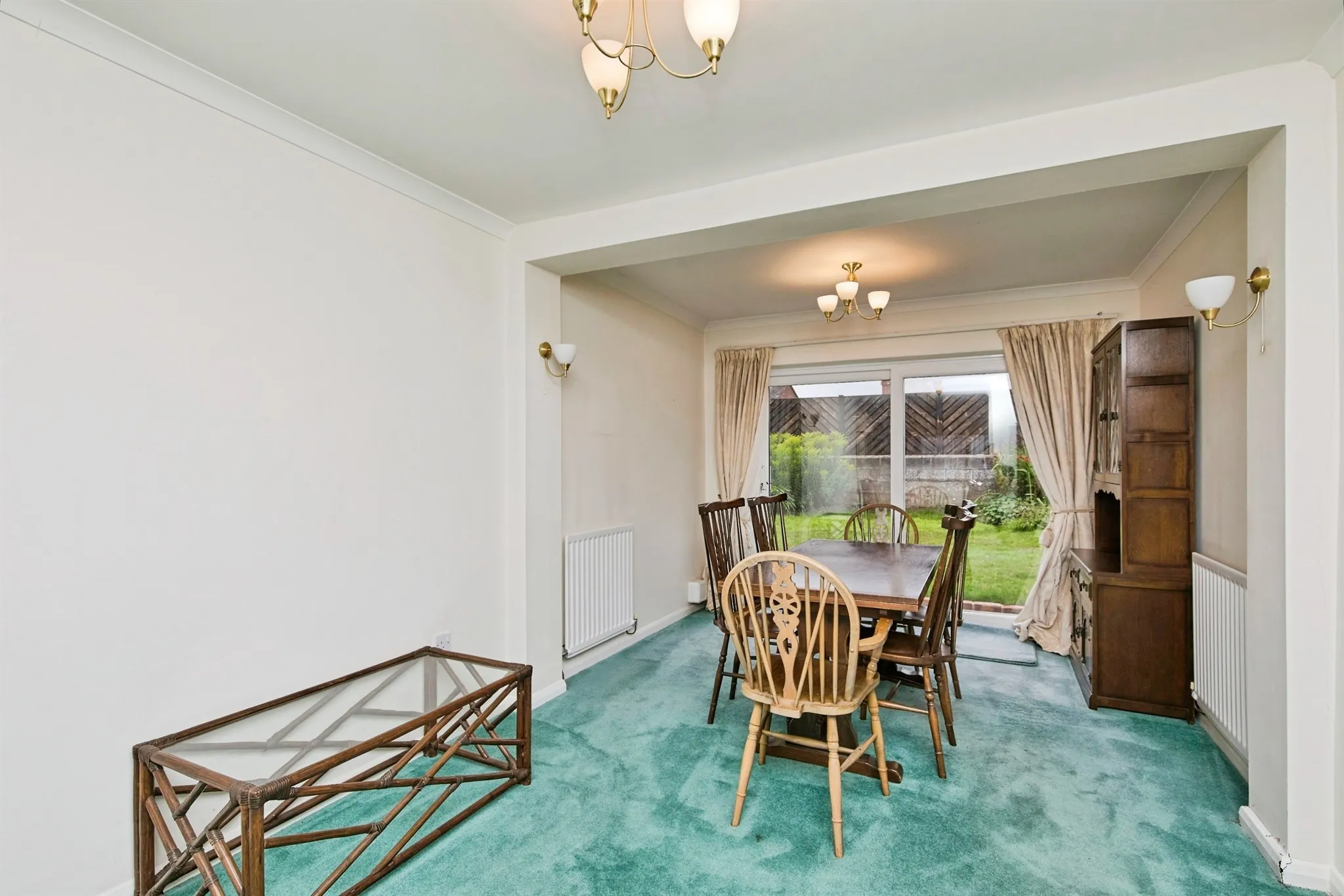 3 bed Link Detached House