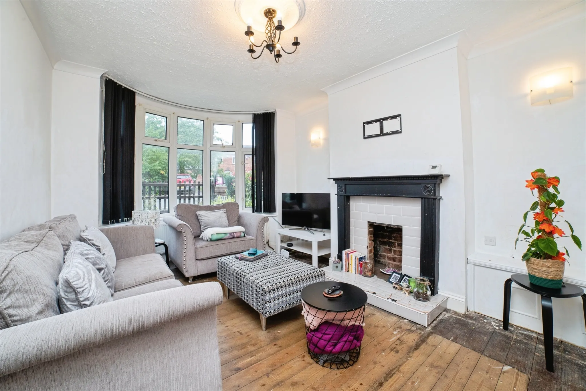 3 bed Semi-Detached