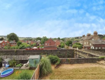 3 bed Semi-Detached