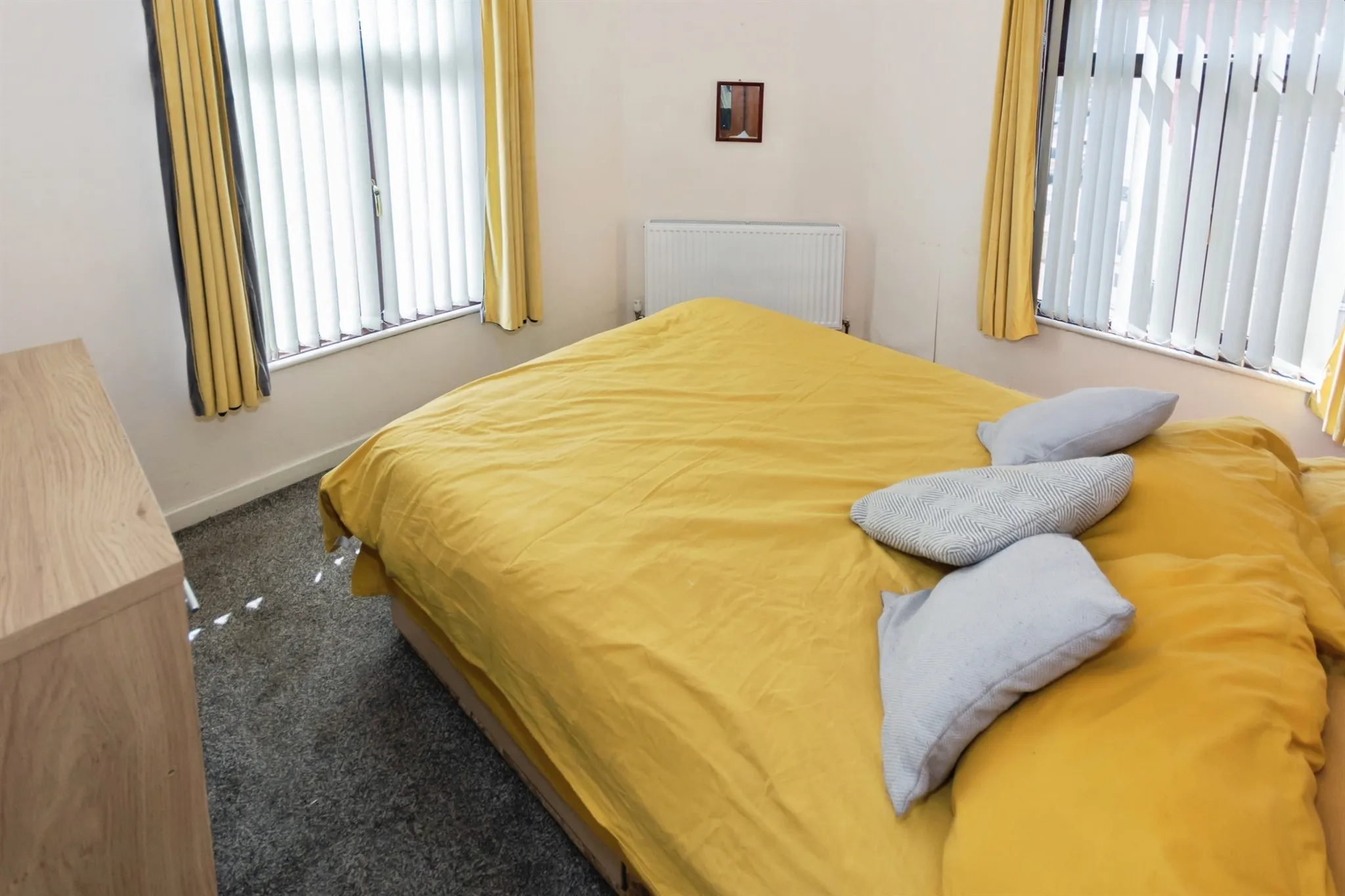 2 bed End of Terrace