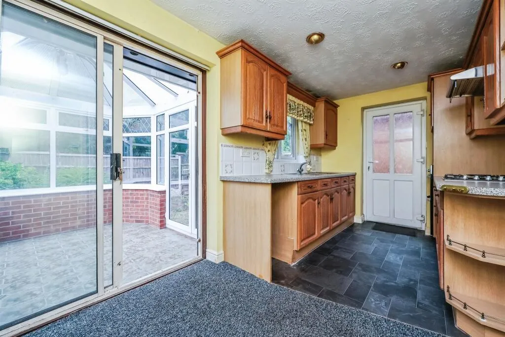 3 bed Detached