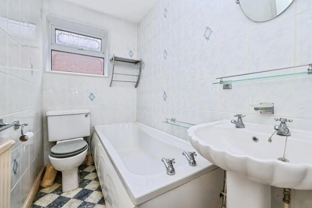3 bed Detached