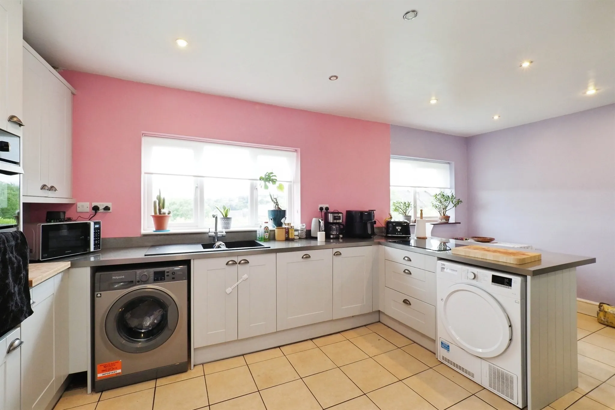 3 bed Semi-Detached
