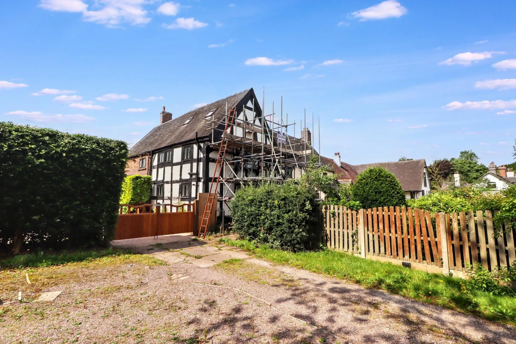 Ridding Bank, Stoke-On-Trent