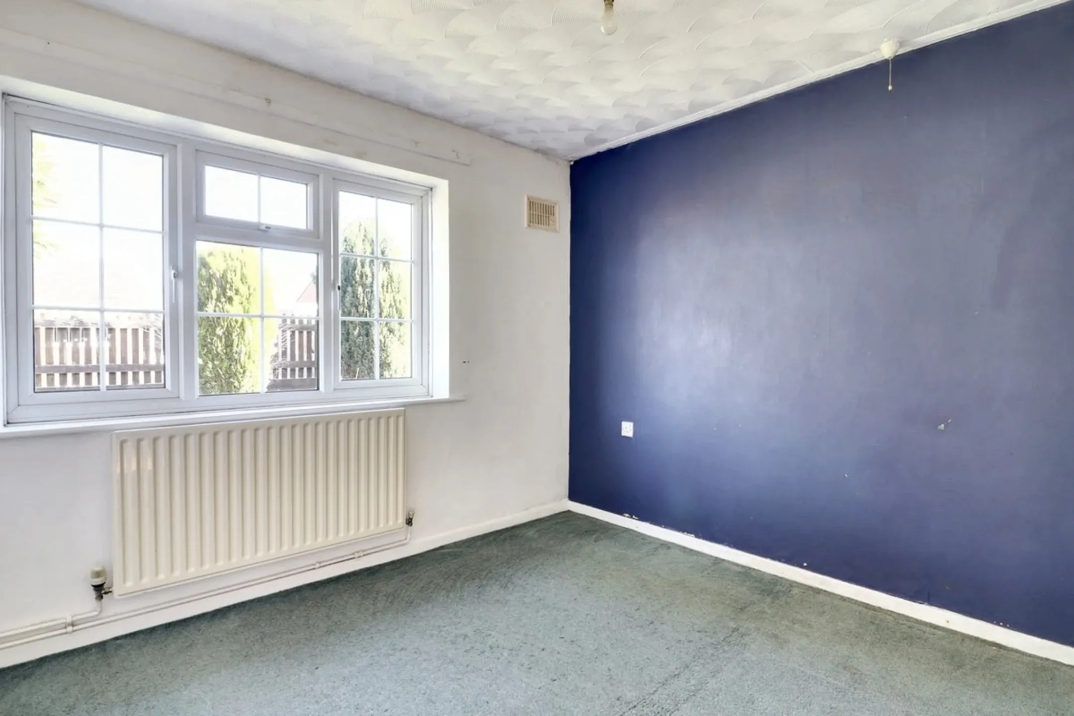 Hill Crest Road, Telford