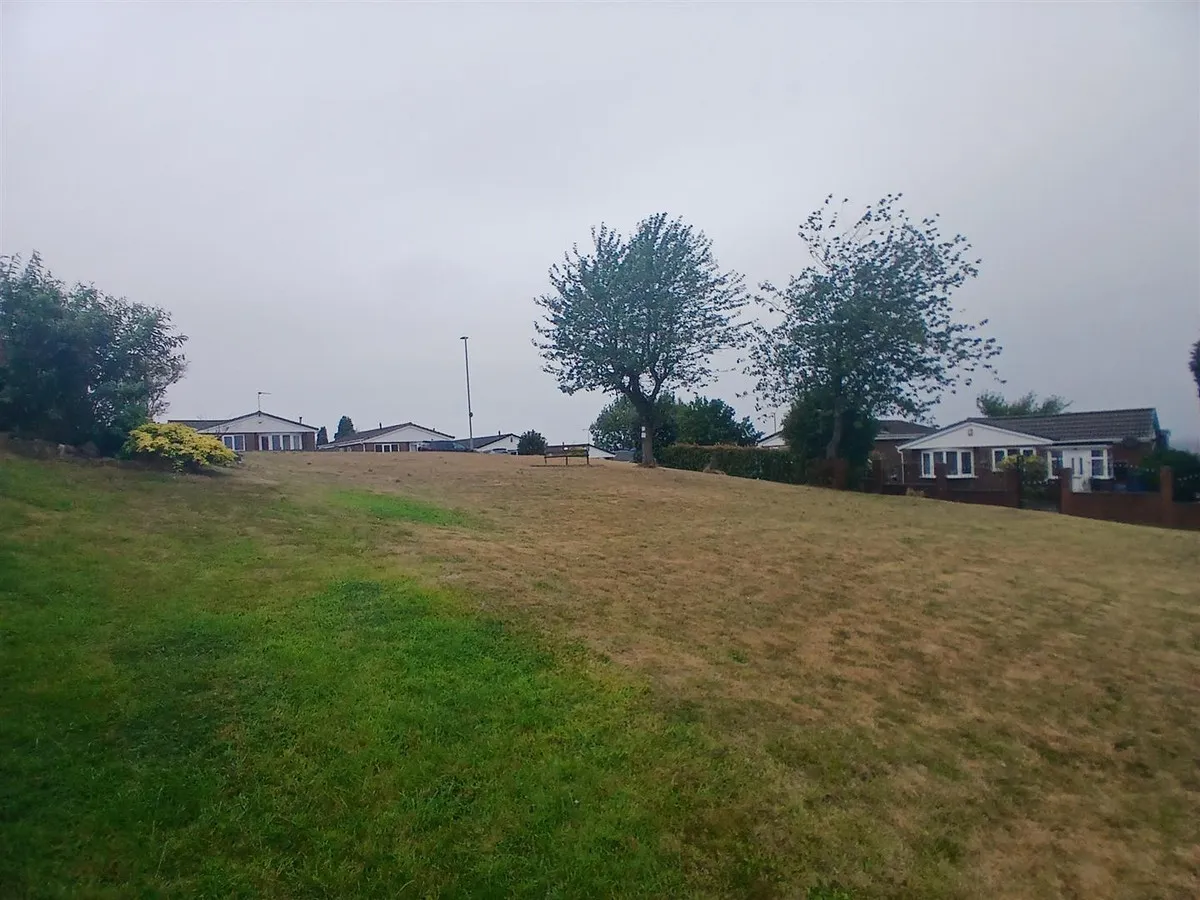 Milton Crescent, Stoke-On-Trent ST7 1PF