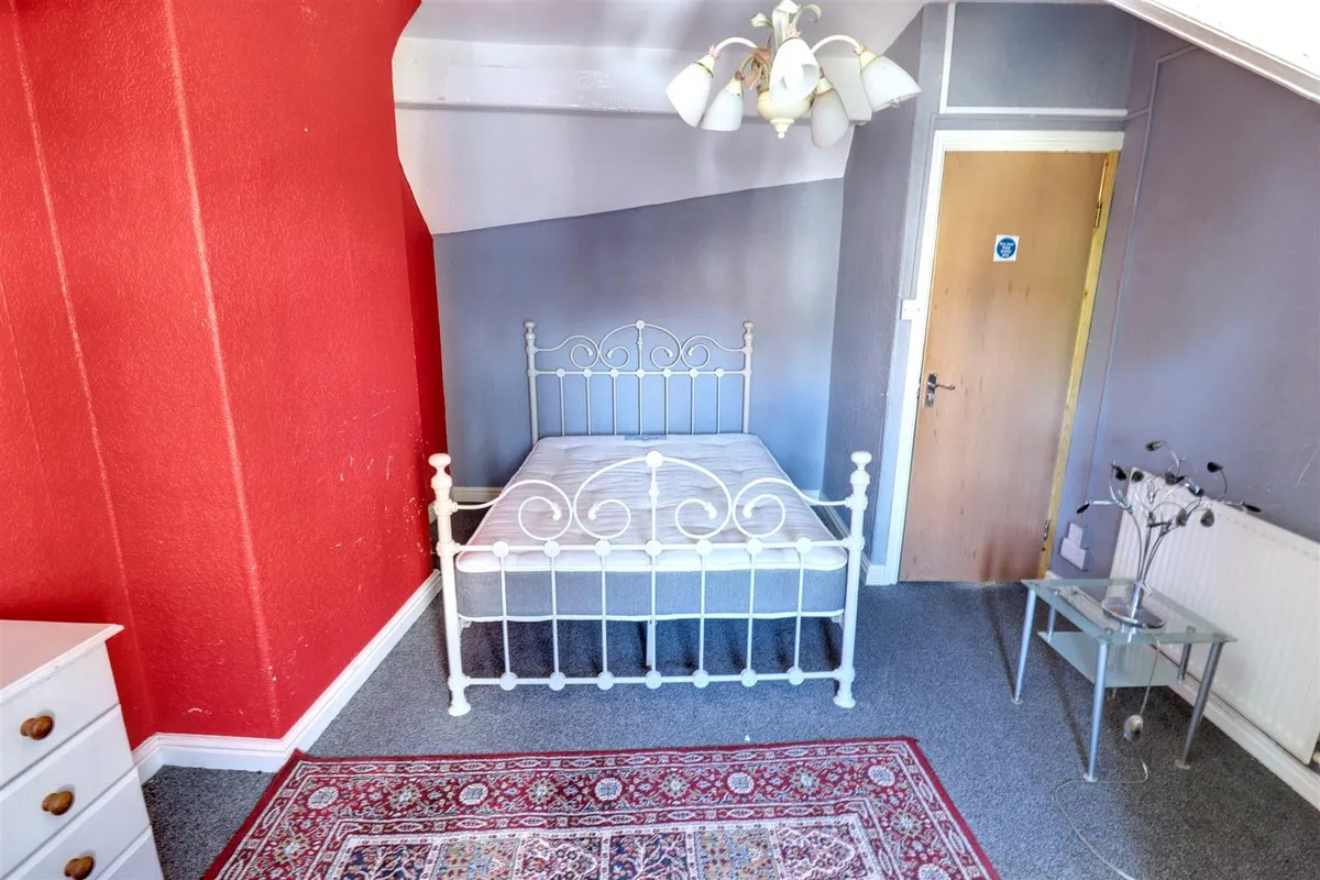 Queen Street, Burslem ST6 3EL
