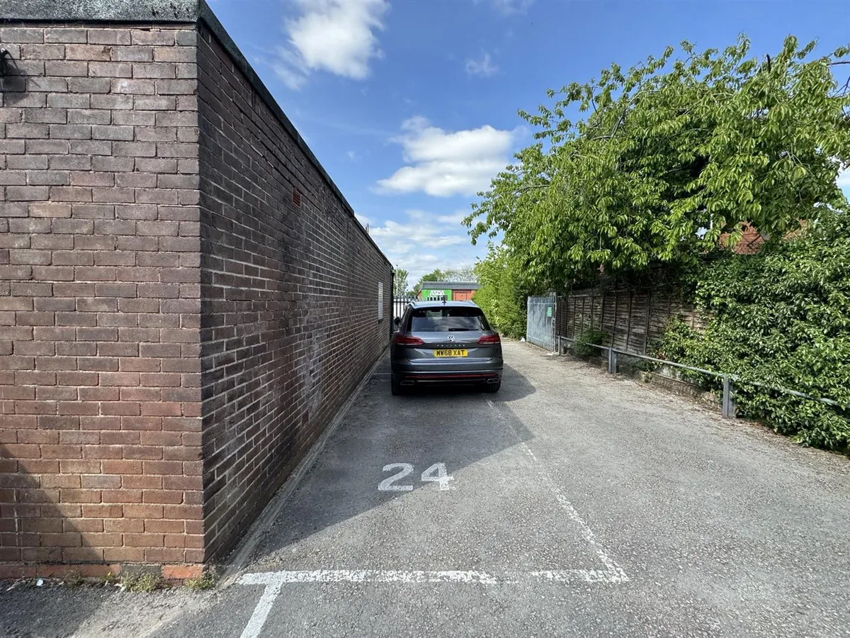Werrington Road, Stoke-On-Trent ST2 9AW