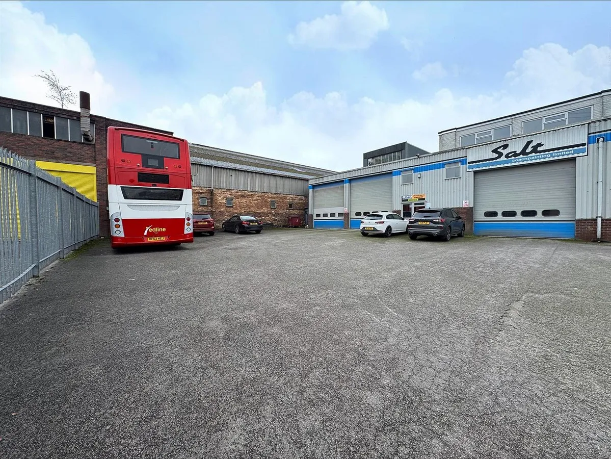 Sandbach Road, Stoke-on-Trent ST6 2DG