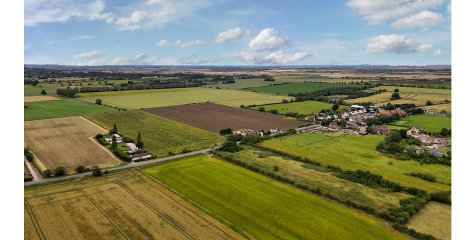 Land adjacent to Cambridge Road