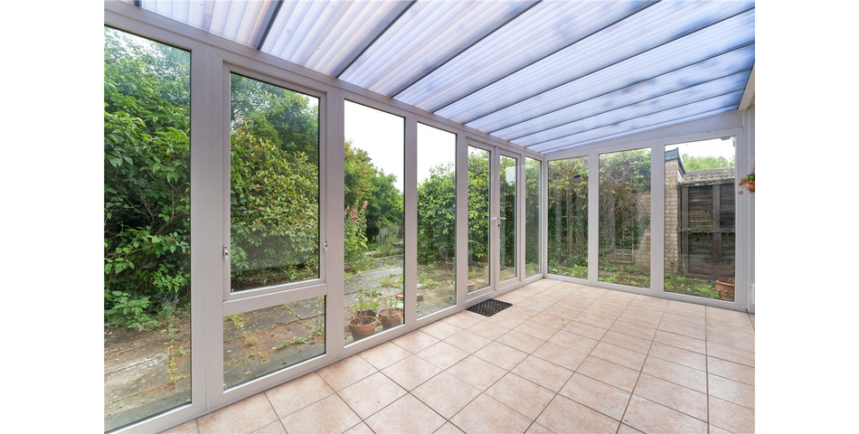 Largely extended and detached bungalow close to Cambridge. 