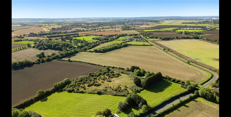 Land south of Astwood Road