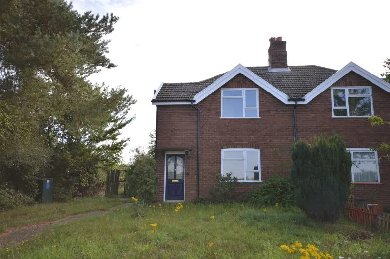 2, Rectory Cottages, Bury Road, Brockley, Bury St Edmunds, Suffolk, IP29 4AG