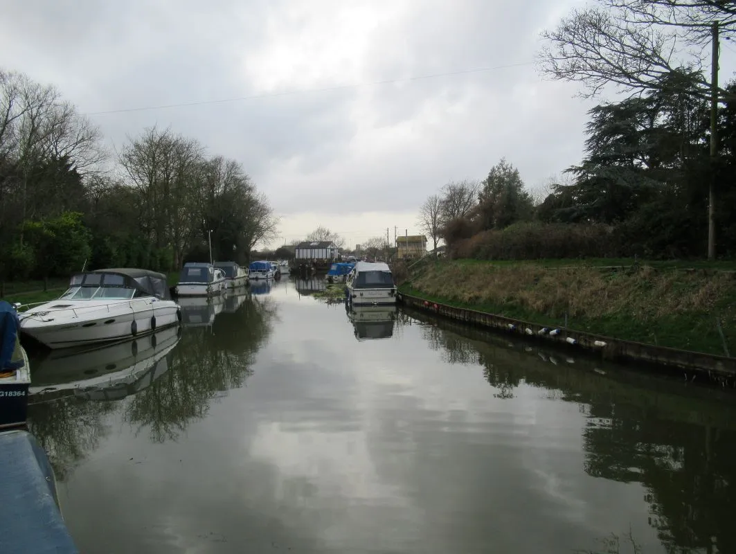 Littleport Boat Haven, Lynn Road, Littleport, Ely, Cambridgeshire, CB6 1QG