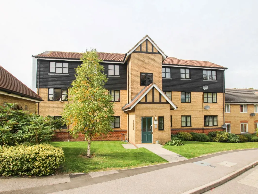 6 Horn Book, Saffron Walden, Essex, CB11 3JN