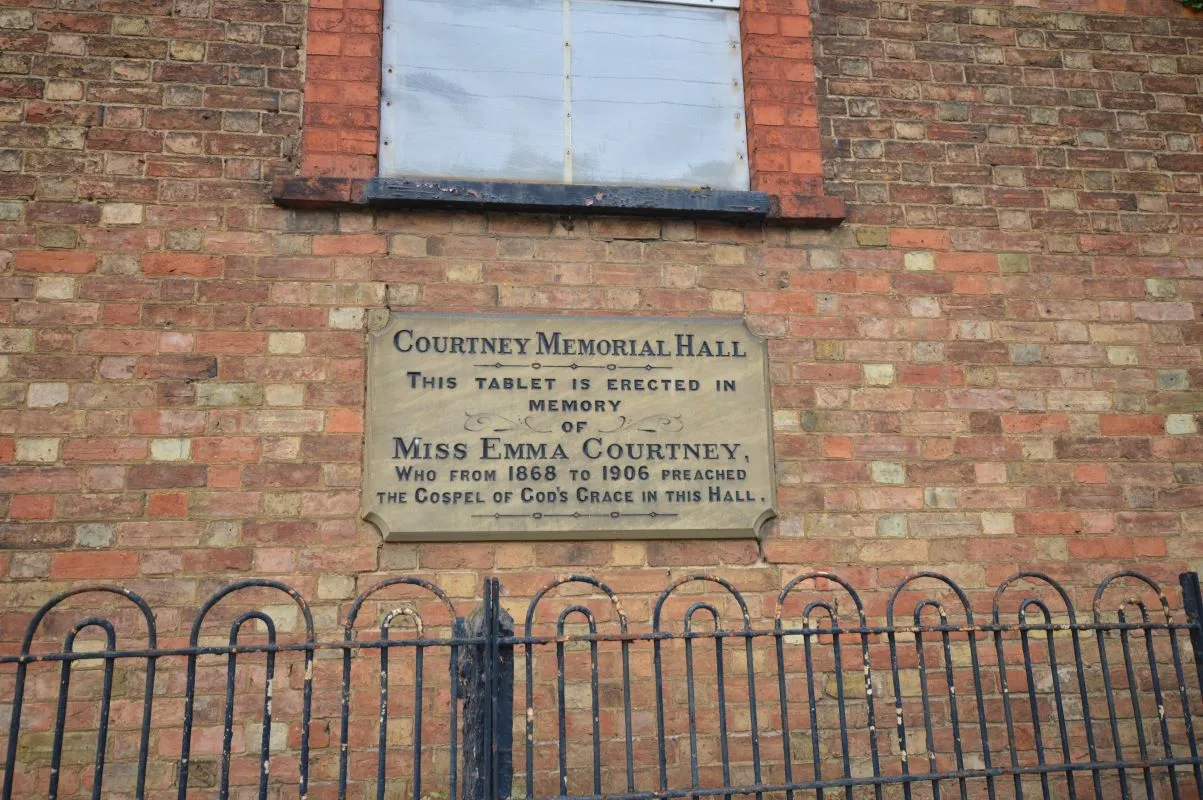 Courtney Memorial Hall, The Square, Aspley Guise, Milton Keynes, Buckinghamshire, MK17 8DG