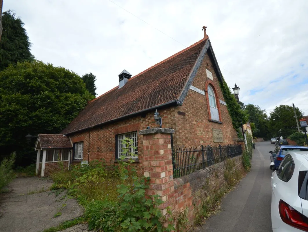 Courtney Memorial Hall, The Square, Aspley Guise, Milton Keynes, Buckinghamshire, MK17 8DG