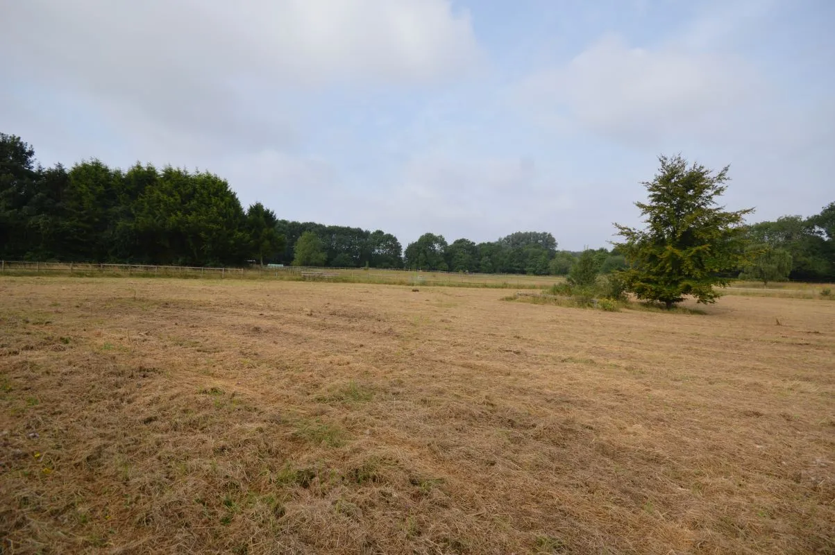 Land at Starlings Green, Clavering, Saffron Walden, Essex, CB11 4PT