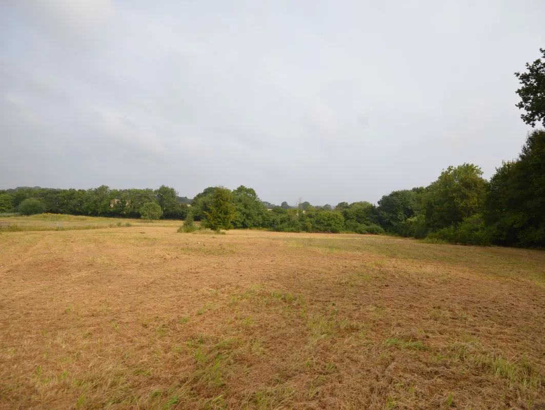 Land at Starlings Green, Clavering, Saffron Walden, Essex, CB11 4PT