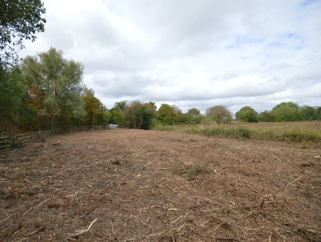 0.396 acres of land on east side of Rideaway, Hemingford Abbots, Cambridgeshire, PE28 9AT