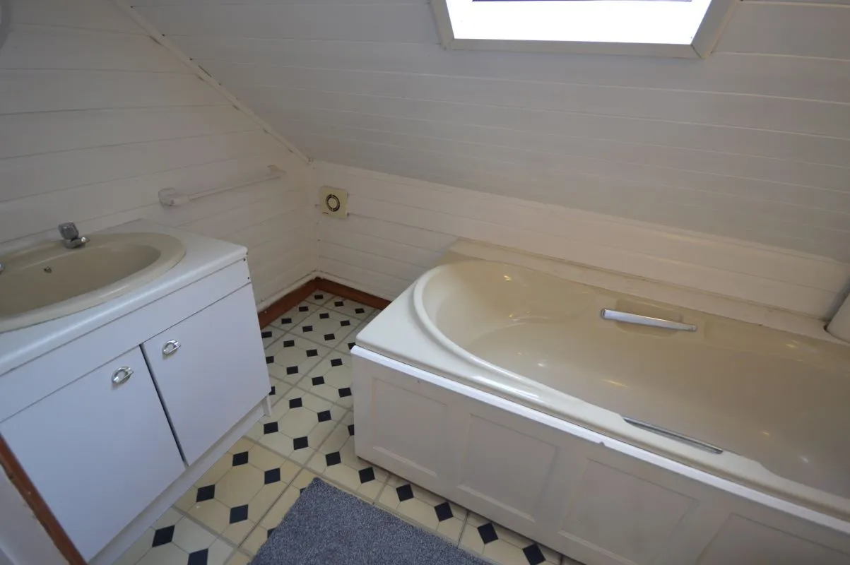 8 Globe Lane, Littleport, Ely, Cambridgeshire, CB6 1PW