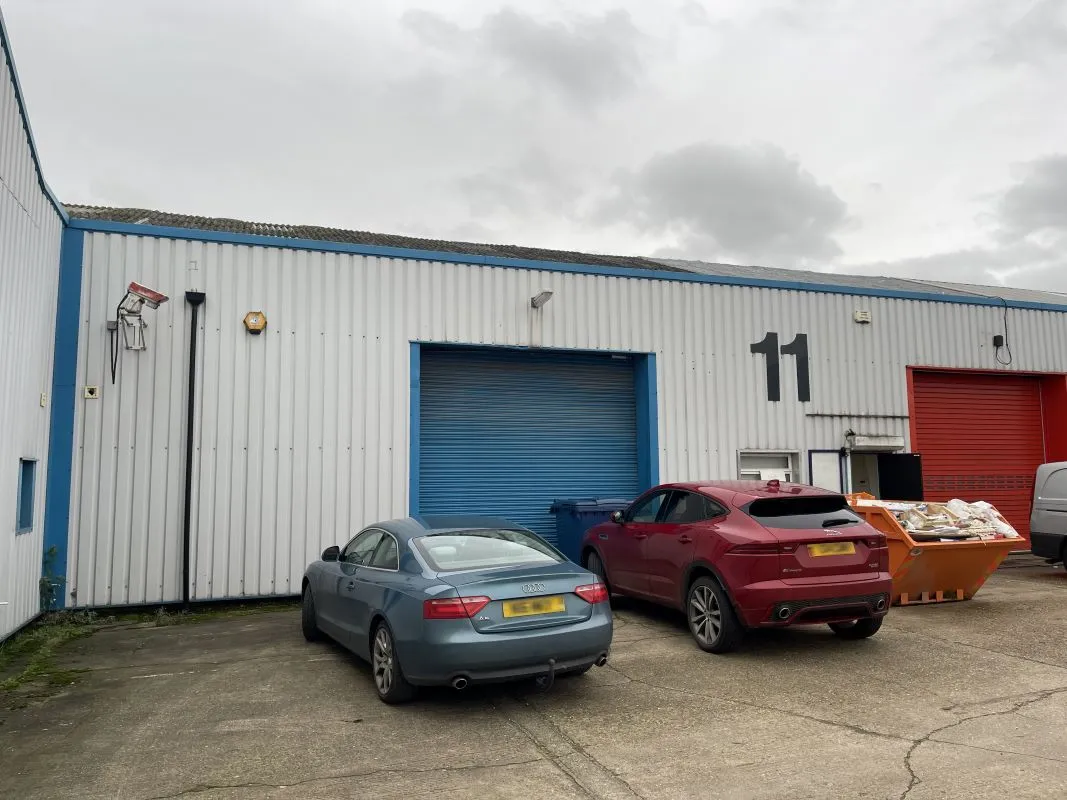 Unit 11 Minton Enterprise Park, Oaks Drive, Newmarket, Suffolk, CB8 7YY