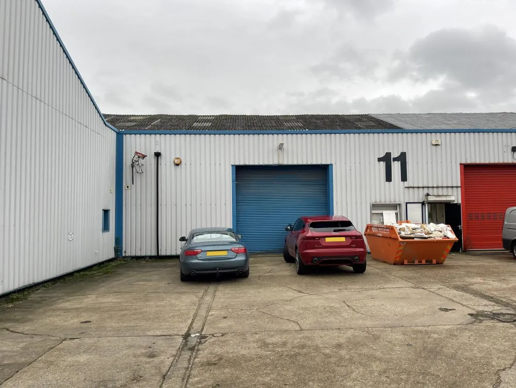 Unit 11 Minton Enterprise Park, Oaks Drive, Newmarket, Suffolk, CB8 7YY
