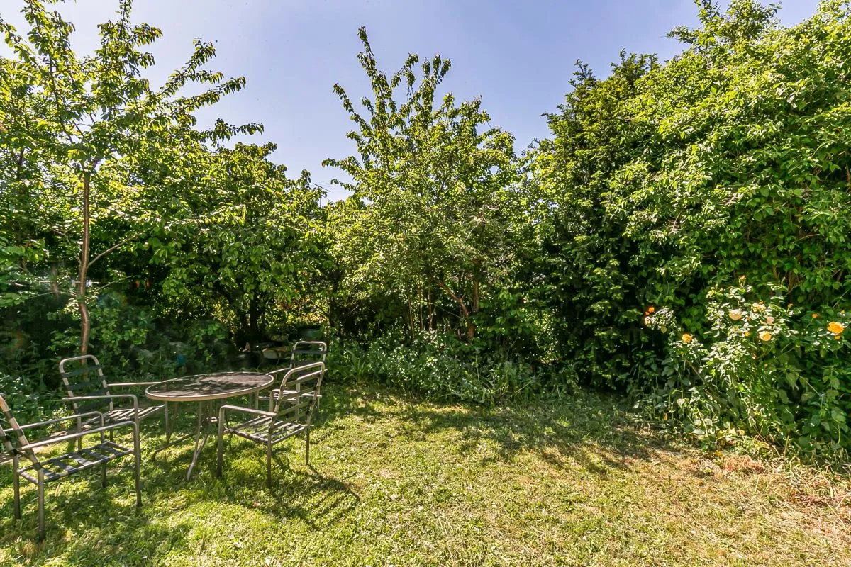 1 Abbots Close, Cambridge, Cambridgeshire, CB4 2SY