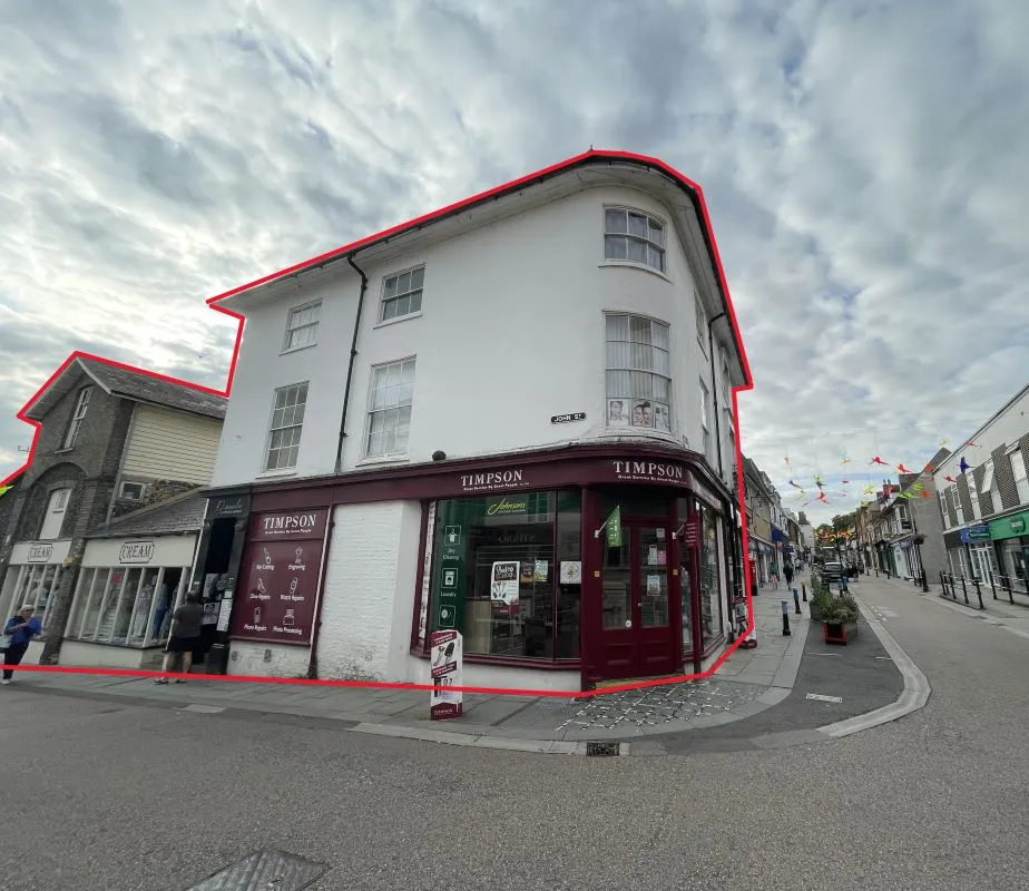30-32 High Street and 2-3 John Street, Royston, Hertfordshire, SG8 9AG
