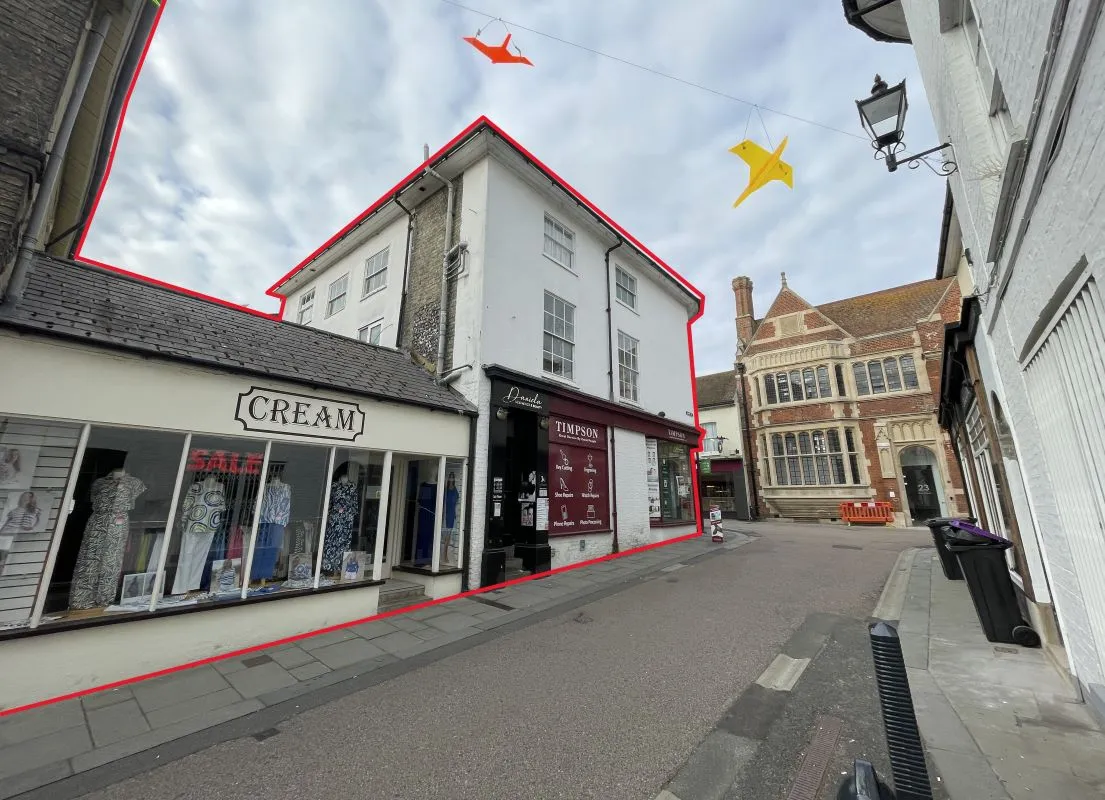 30-32 High Street and 2-3 John Street, Royston, Hertfordshire, SG8 9AG