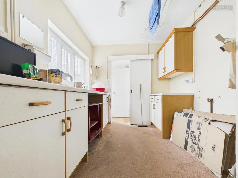 2 bed End of Terrace