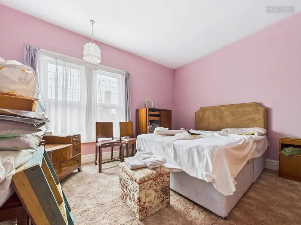 2 bed End of Terrace