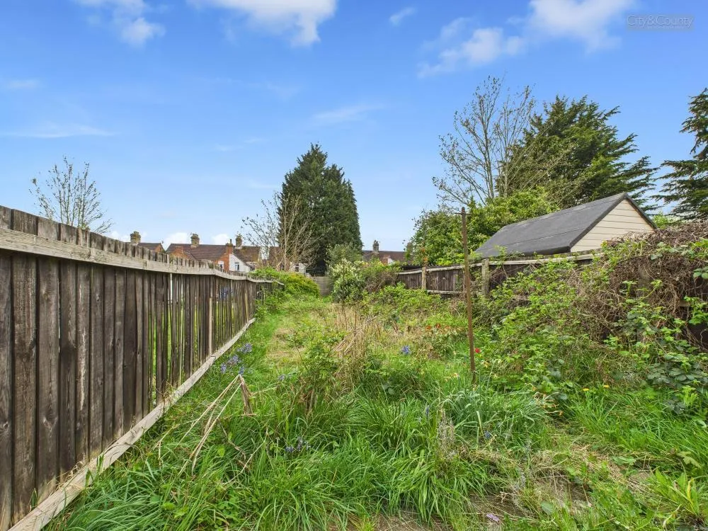 2 bed End of Terrace