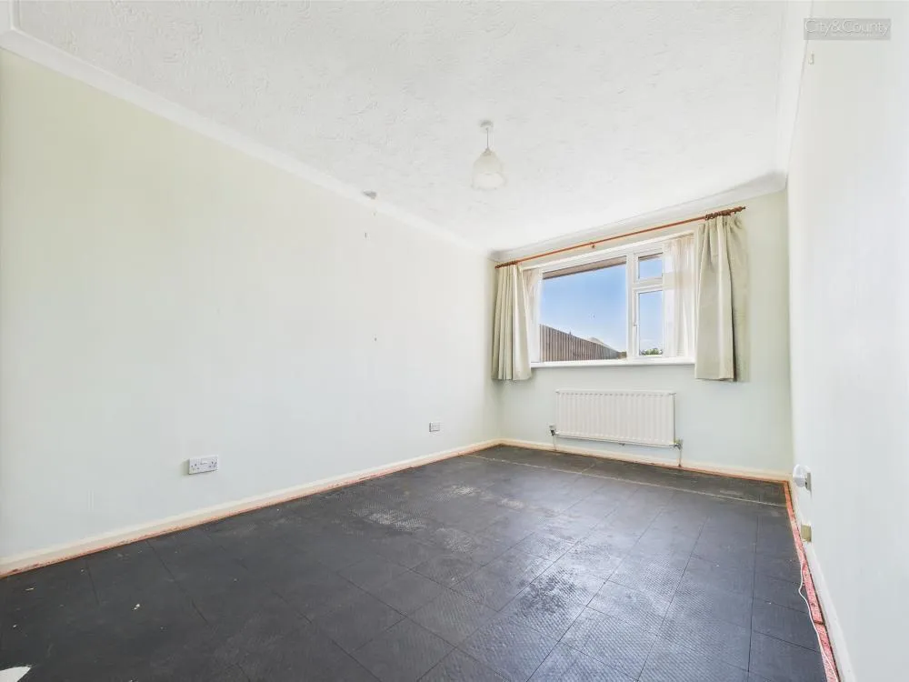 2 bed Semi-Detached Bungalow