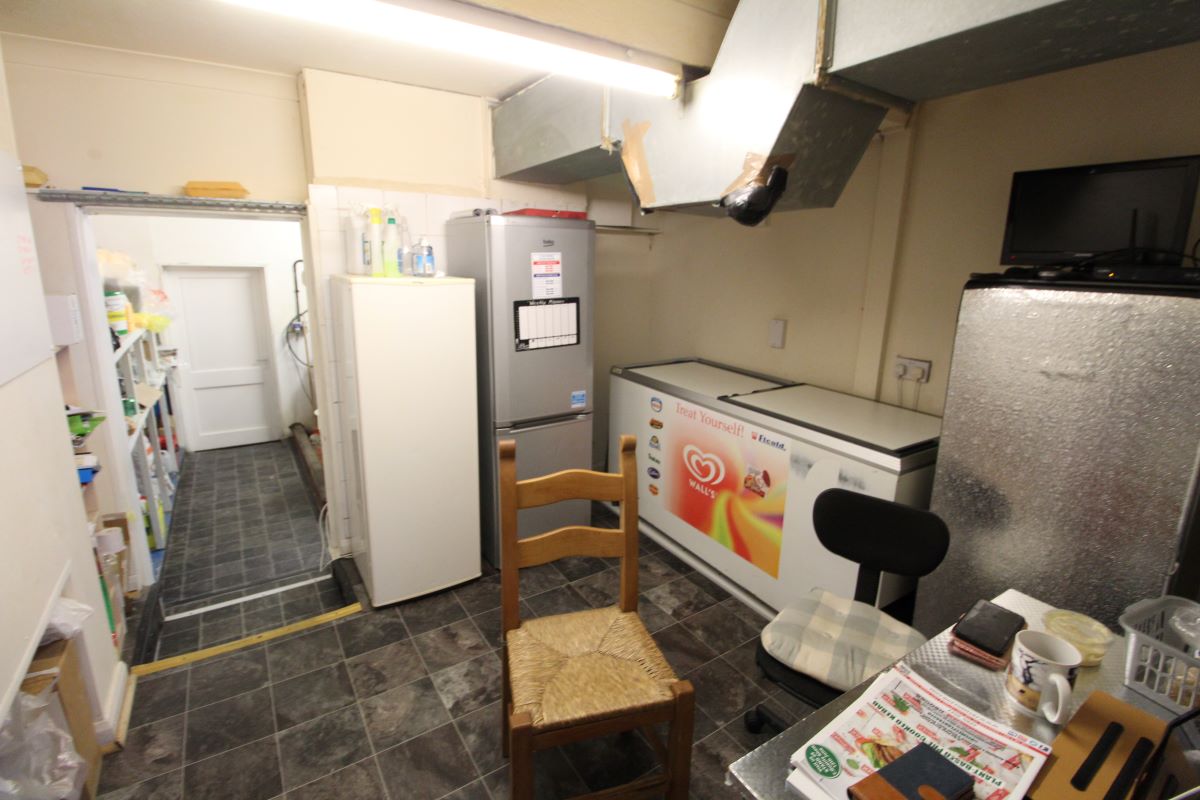 High Street, Leiston, Suffolk, IP16 4BX - Online Auctions