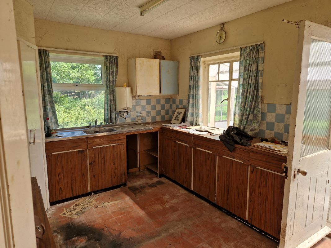 Sunnyholme, Rishangles, Eye, Suffolk, IP23 7LB - Online Auctions