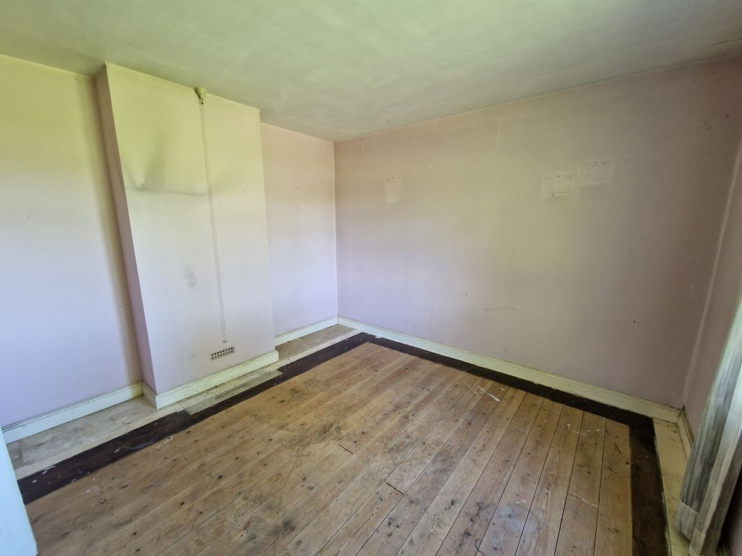 Sunnyholme, Rishangles, Eye, Suffolk, IP23 7LB - Online Auctions