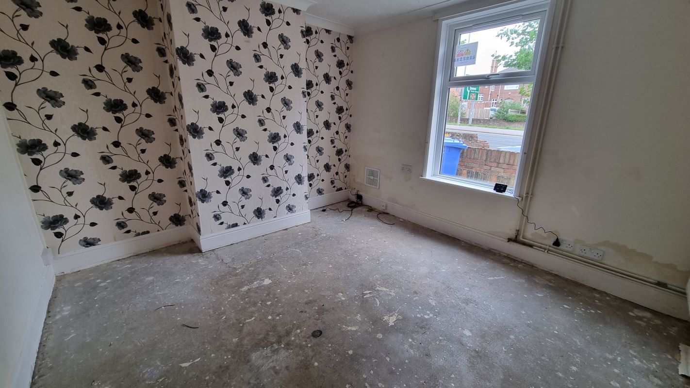 Clapham Road North, Lowestoft, Suffolk, NR32 1RS - Online Auctions