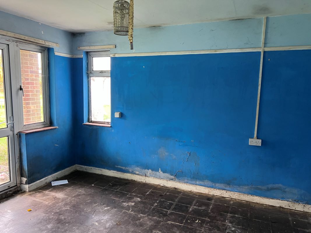 Broadway, Wickham Market, Woodbridge, Suffolk, IP13 0RN - Online Auctions