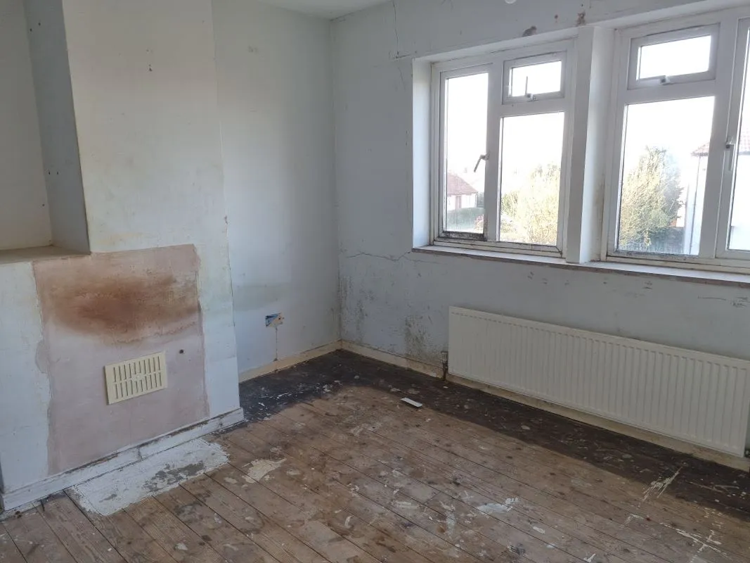 Seaward Avenue, Leiston, Suffolk, IP16 4BB - Online Auctions