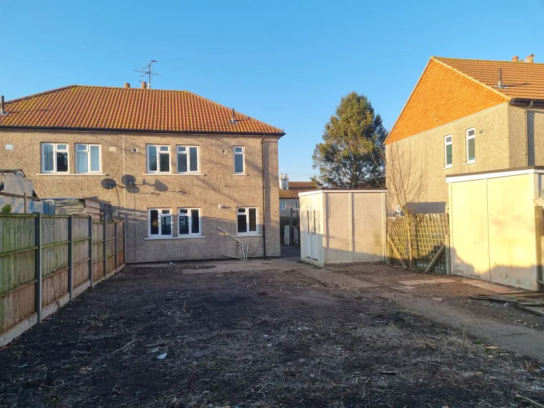 Seaward Avenue, Leiston, Suffolk, IP16 4BB - Online Auctions