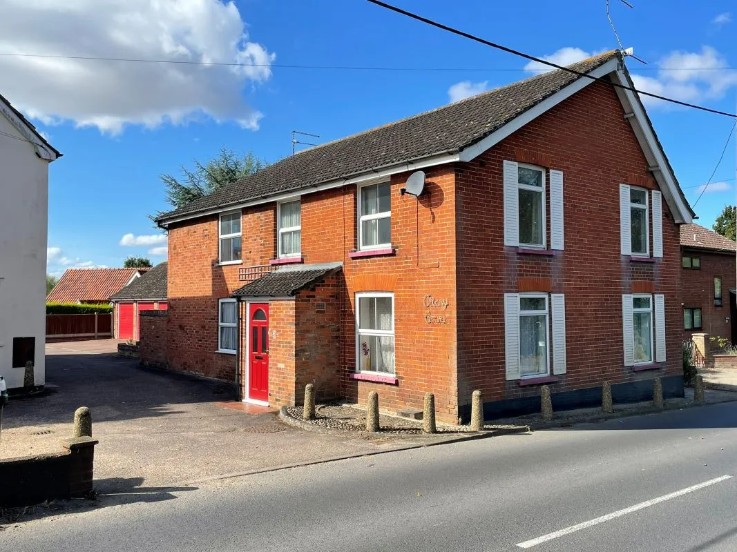 Albany Court, Holton Road, Halesworth, Suffolk, IP19 8HQ - Online Auctions