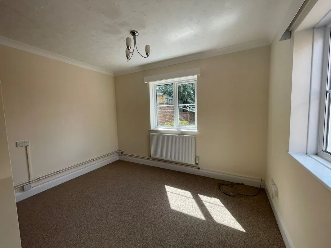 Albany Court, Holton Road, Halesworth, Suffolk, IP19 8HQ - Online Auctions