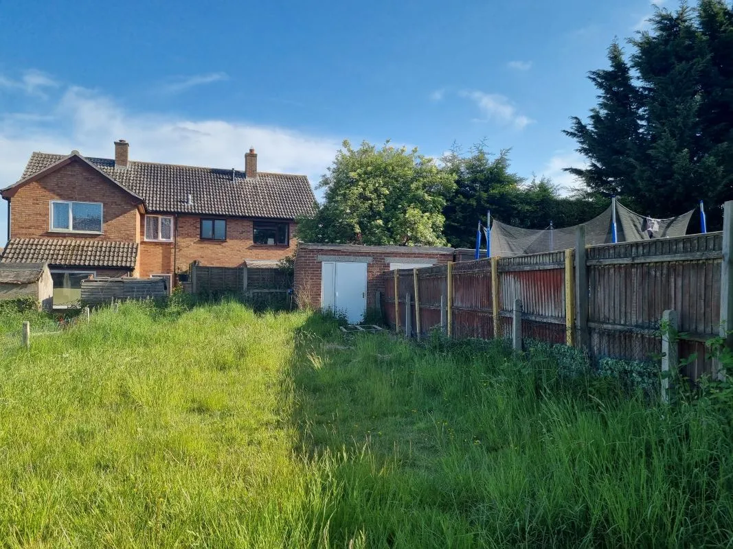 Park Avenue, Saxmundham, Suffolk, IP17 1DR - Online Auctions