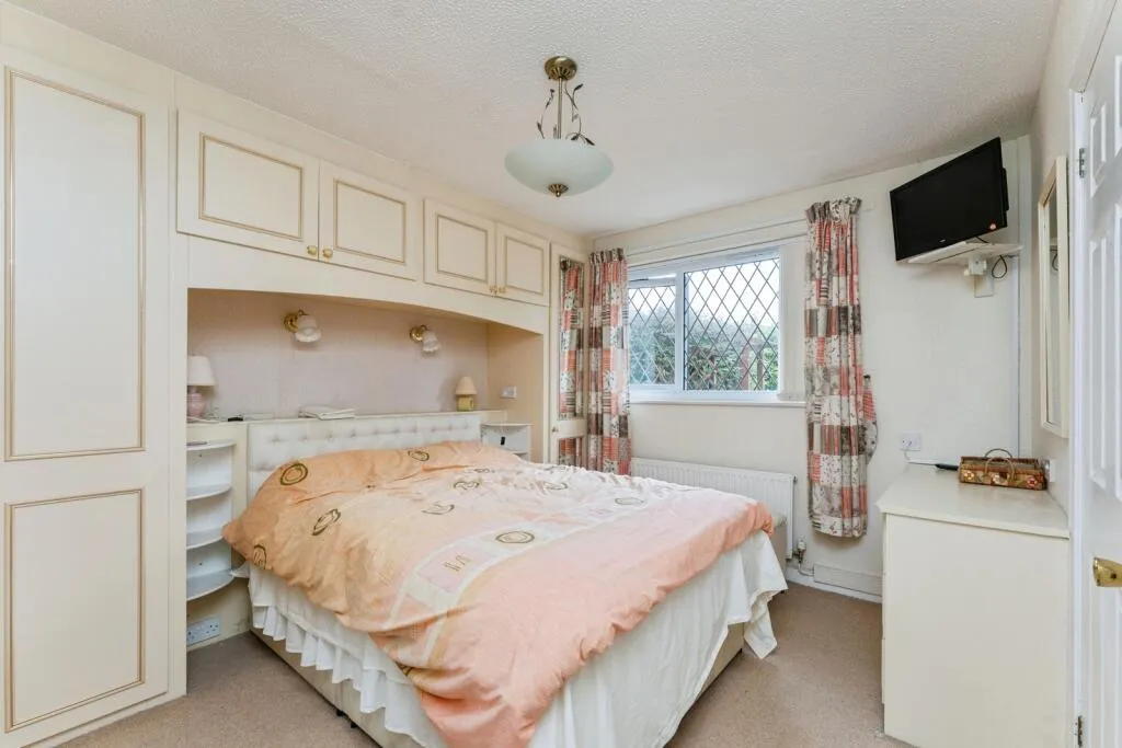 3 bed Detached Bungalow