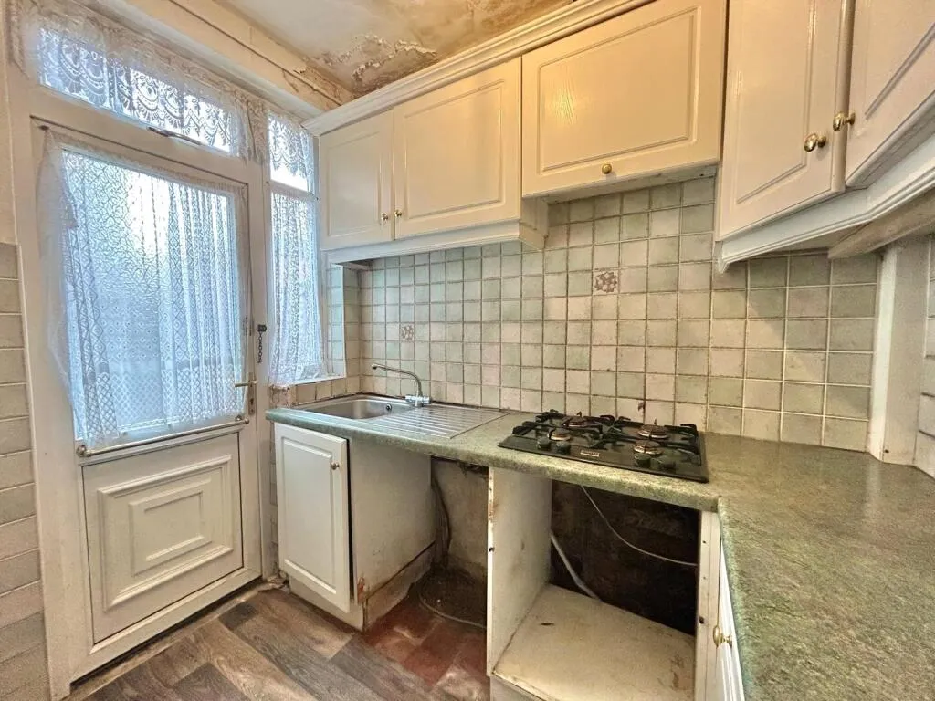 2 bed Semi-Detached