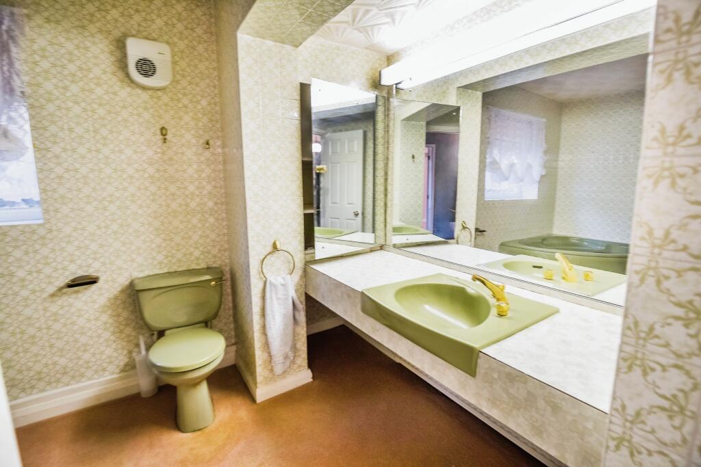 2 bed Detached Bungalow