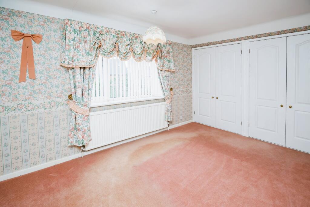 2 bed Detached Bungalow